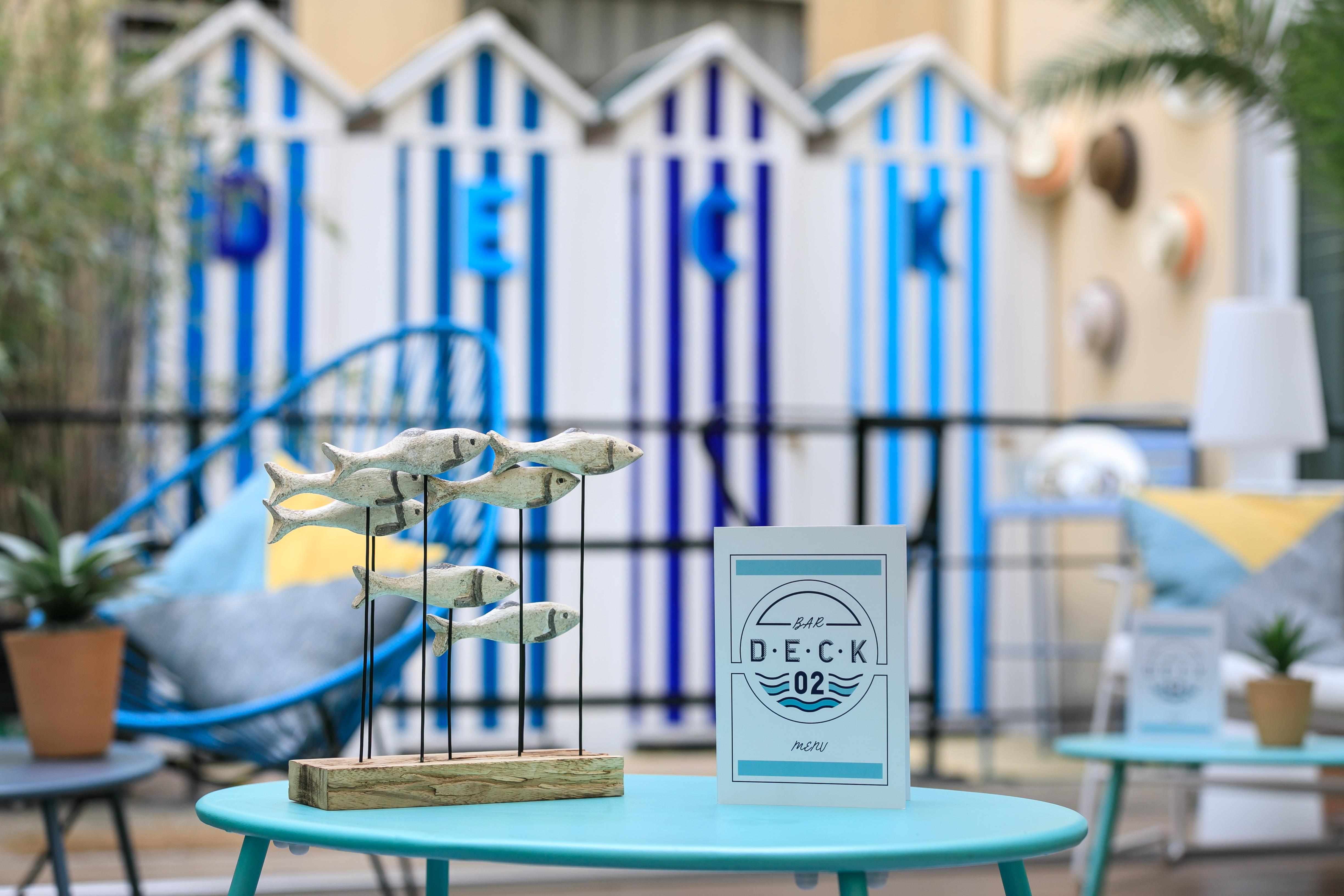 The Deck Hotel By Happyculture Ницца Экстерьер фото