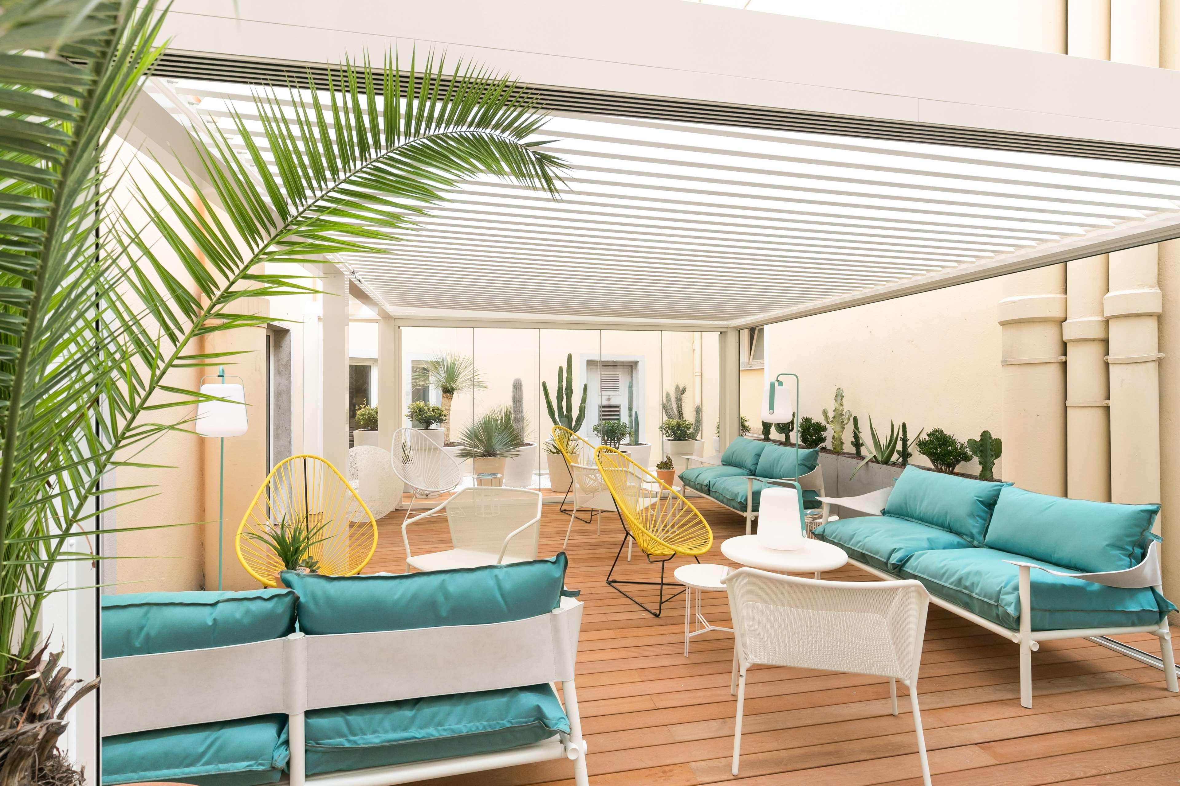 The Deck Hotel By Happyculture Ницца Экстерьер фото